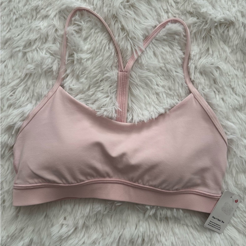 Lululemon Flow-Y  Nulu Sports Bra